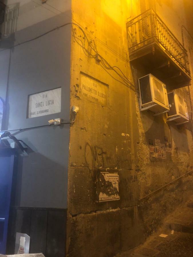 Simpa Apartment Napoli Exterior foto
